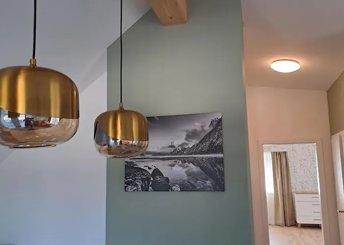 - Penthouse Laimer *